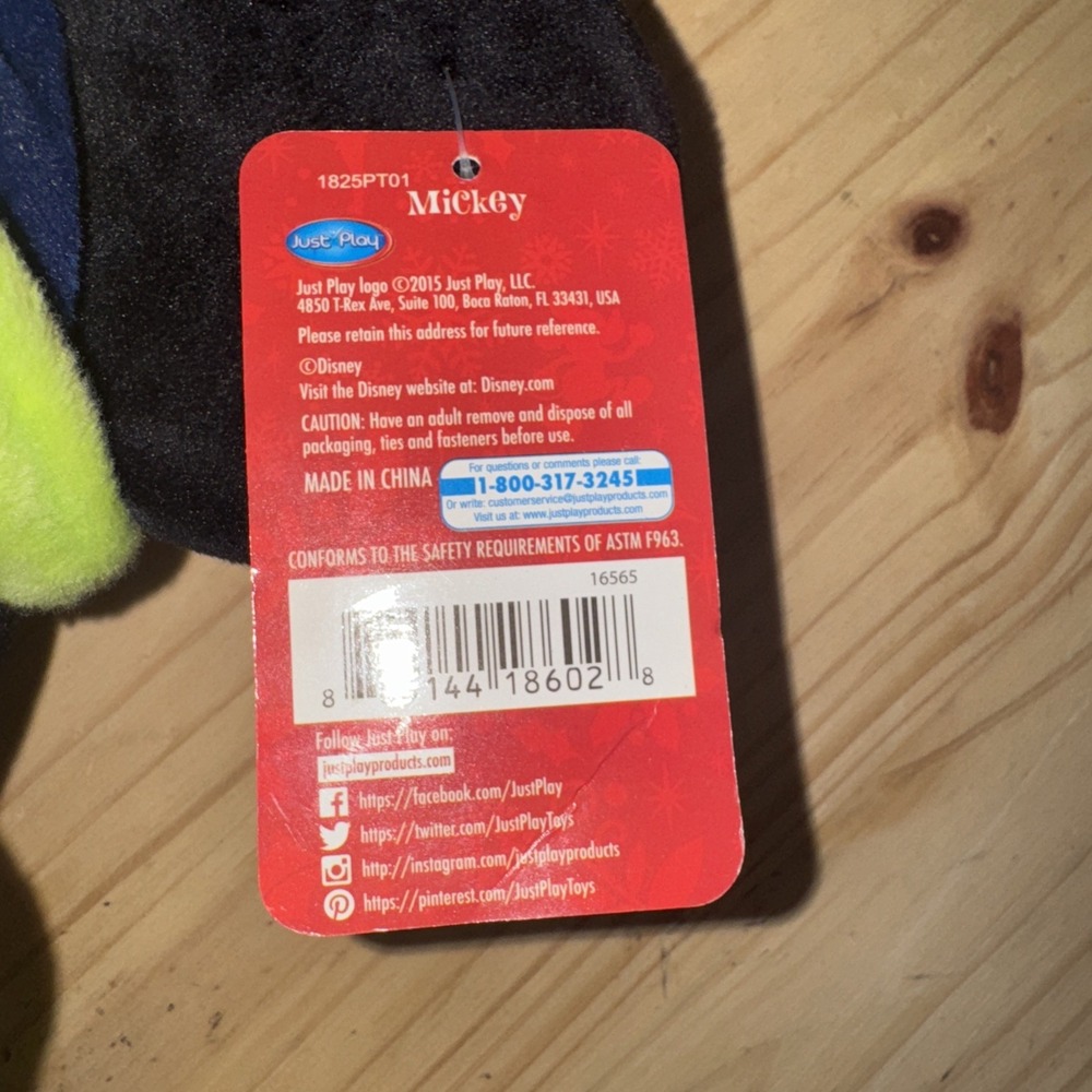 Disney Mickey Mouse Christmas Plush 15" Holiday Winter Scarf Hat Stuffed Toy NWT - Picture 4 of 6